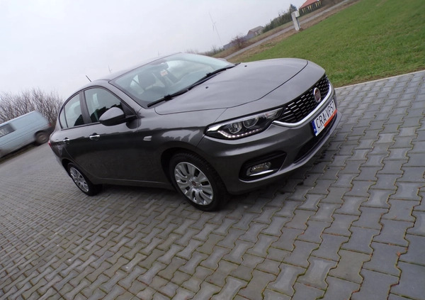 Fiat Tipo cena 45000 przebieg: 180000, rok produkcji 2019 z Gryfów Śląski małe 232